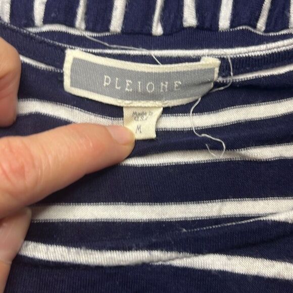 Pleione Navy White Stripe Ruffle Sleeve Peplum Knit Top Medium Preppy Nautical - Picture 4 of 6